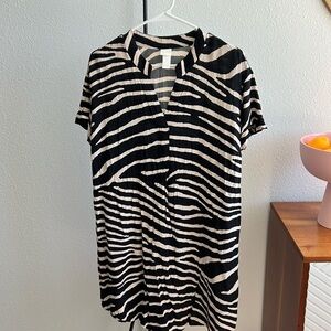 H&M zebra summer dress or beach coverup size 6